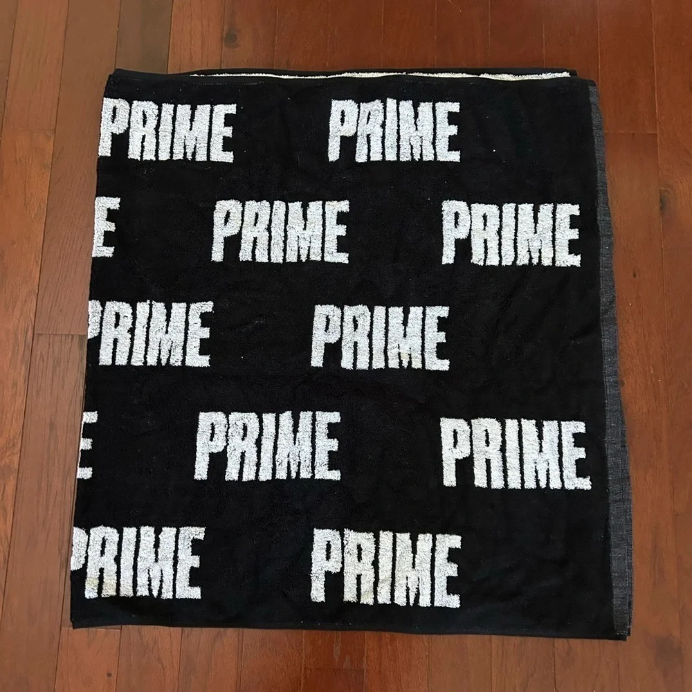 Prime Hydration Beach Towel Size 29” x54” New color black and white